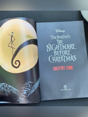 THE NIGHTMARE BEFORE CHRISTMAS BOOK
CINESTORY COMIC